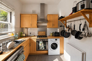 Kitchen - click for photo gallery